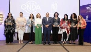 Reconocen a diez mujeres líderes en la industria creativa