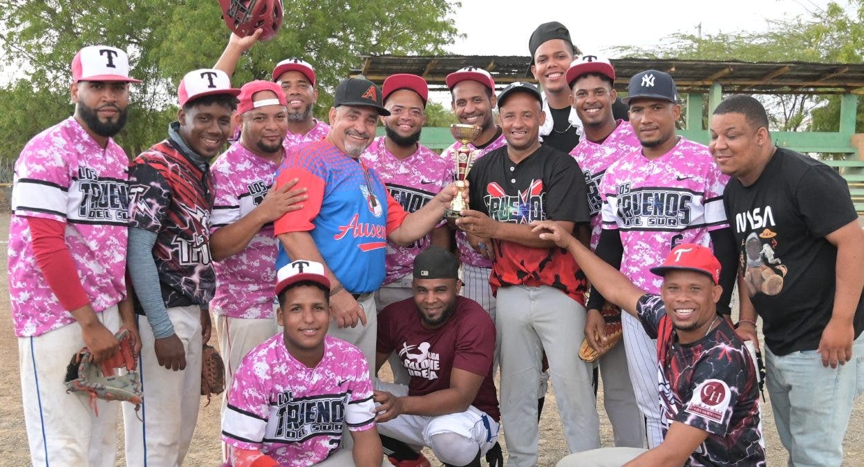 Los Truenos del Sur, campeones softbol