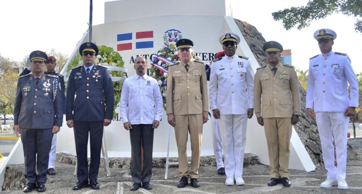 Resaltan valentía general Duvergé
