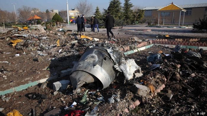 Irán condena a 10 militares a la cárcel por derribo de avión ucraniano en 2020