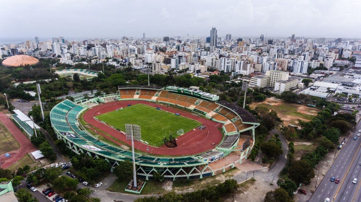La LDF regresa al estadio olímpico Félix Sánchez, tras trabajos en el terreno