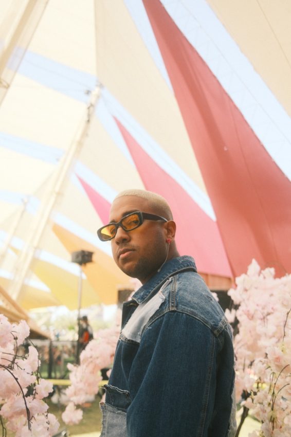 Ov Grey perfila como compositor de artistas internacionales