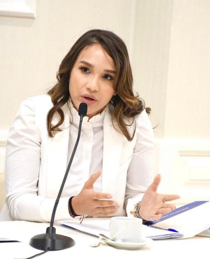 Diputada D’Oleo llama a no dejarse presionar sobre crisis en Haití