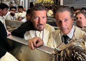 Antonio Banderas cumple con la tradición de Semana Santa