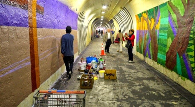 Vence plazo artistas inscribirse pintar túnel  Alto Manhattan