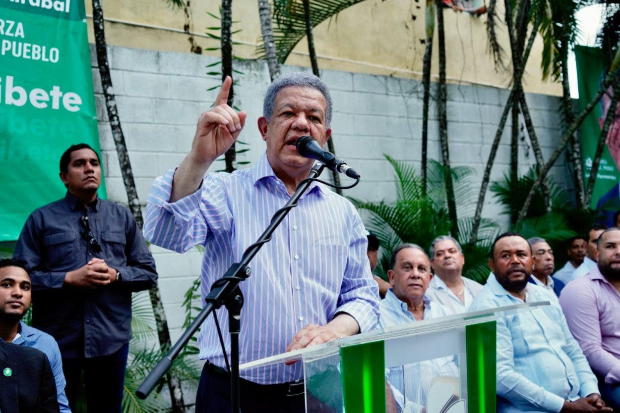 Leonel: “No estamos con las élites, el compromiso es con el pueblo de abajo»