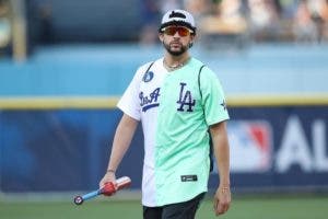 Lanzan Rimas Sports con Bad Bunny, para impulsar talento de atletas latinos