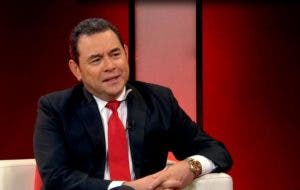 Expresidente Jimmy Morales califica de “triste y lamentable” decisión de Guatemala de exigir visado a dominicanos