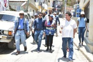 Arnaud supervisa trabajos de segunda etapa de Arroyo Gurabo
