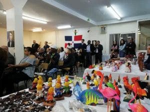 Dominicanos exponen en Canadá