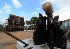 Rescatan monumento