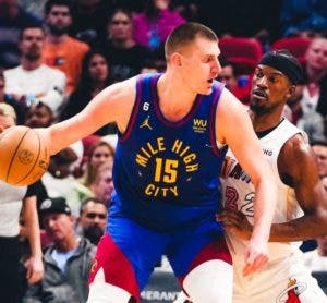 Nuggets y Heat toman caminos únicos hacia la etapa final en la NBA