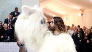 Jared Leto se disfraza de gato para la Met Gala