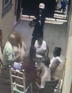 Matan hombre de disparos en su residencia en barrio de SPM