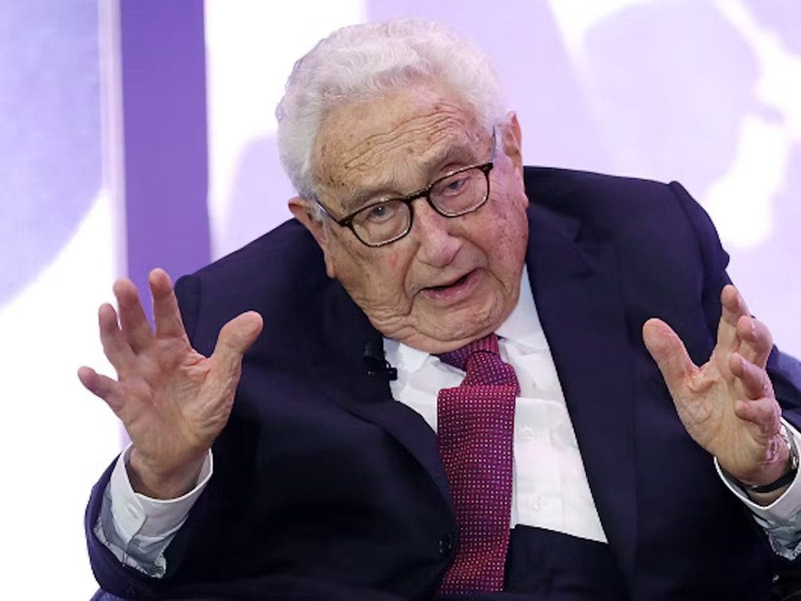 Kissinger: EEUU y China deben aprender a convivir