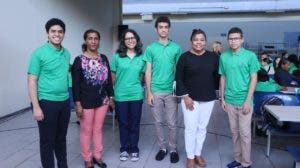 Estudiantes Regional 15 se coronan en Olimpiadas Nacionales de Ciencias de la Naturaleza