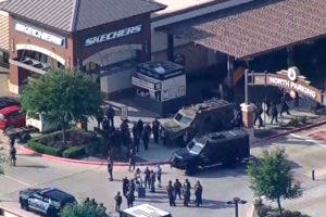 Tiroteo deja varios muertos en un centro comercial de Texas