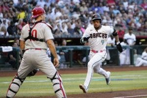 Diamondbacks Resisten bateo de Realmuto
