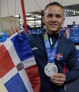 Audris Nin conquista plata