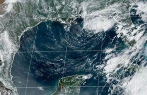 Arlene pierde fuerza en el Golfo de México y se degrada a depresión tropical