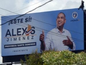 Propaganda política contamina calles GSD