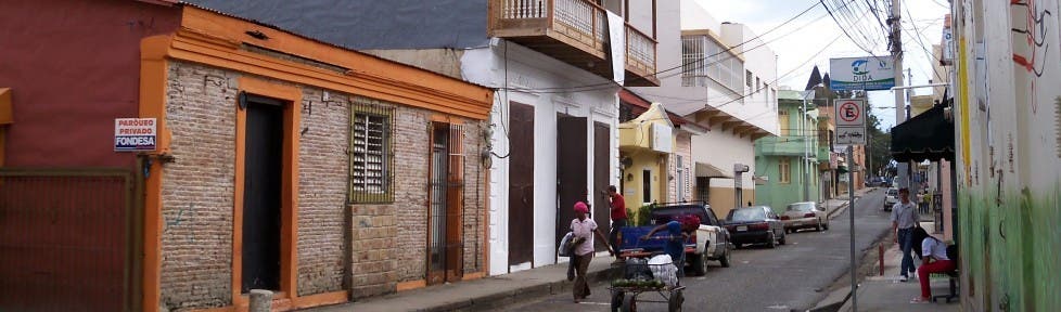 Propone interconectar barrios de Santiago para dinamizar tránsito