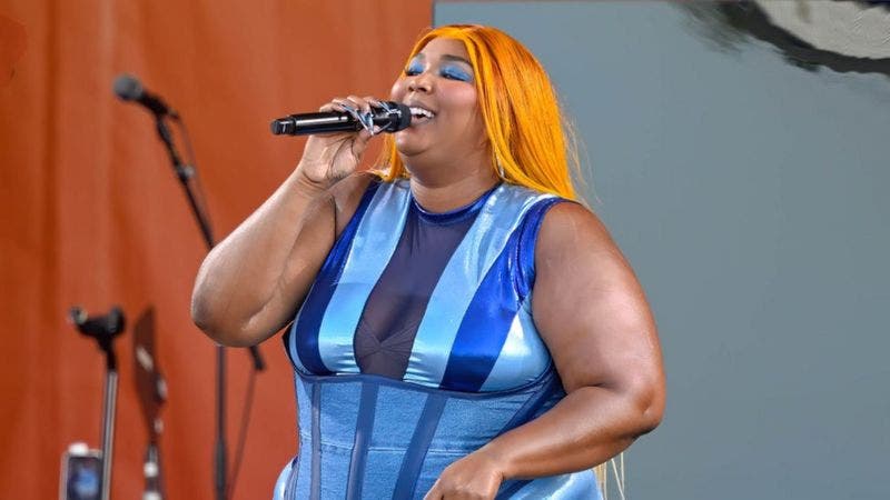 Lizzo: "Nadie buscaba contratar a la negra gorda"