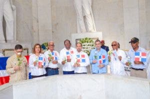 Conmemoran 185 años La Trinitaria
