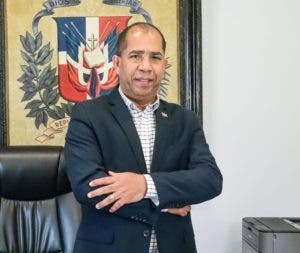 Cancillería espera informe caso cónsul RD envuelto en lío España