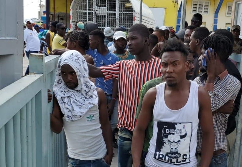 Repatrian 23,877 de Haití en el mes de junio