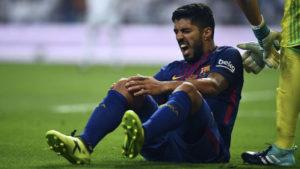 Luis Suárez se trata la rodilla en medio de dudas sobre su continuidad en el Gremio
