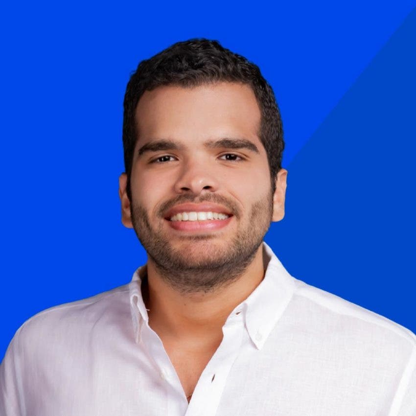 Aboga por innovación y modernización del sistema legislativo