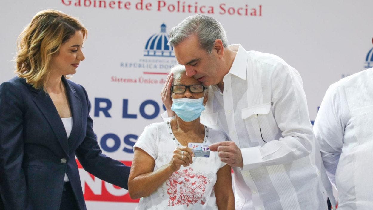 Resalta inversión del gobierno en la Tarjeta Aliméntate de Supérate