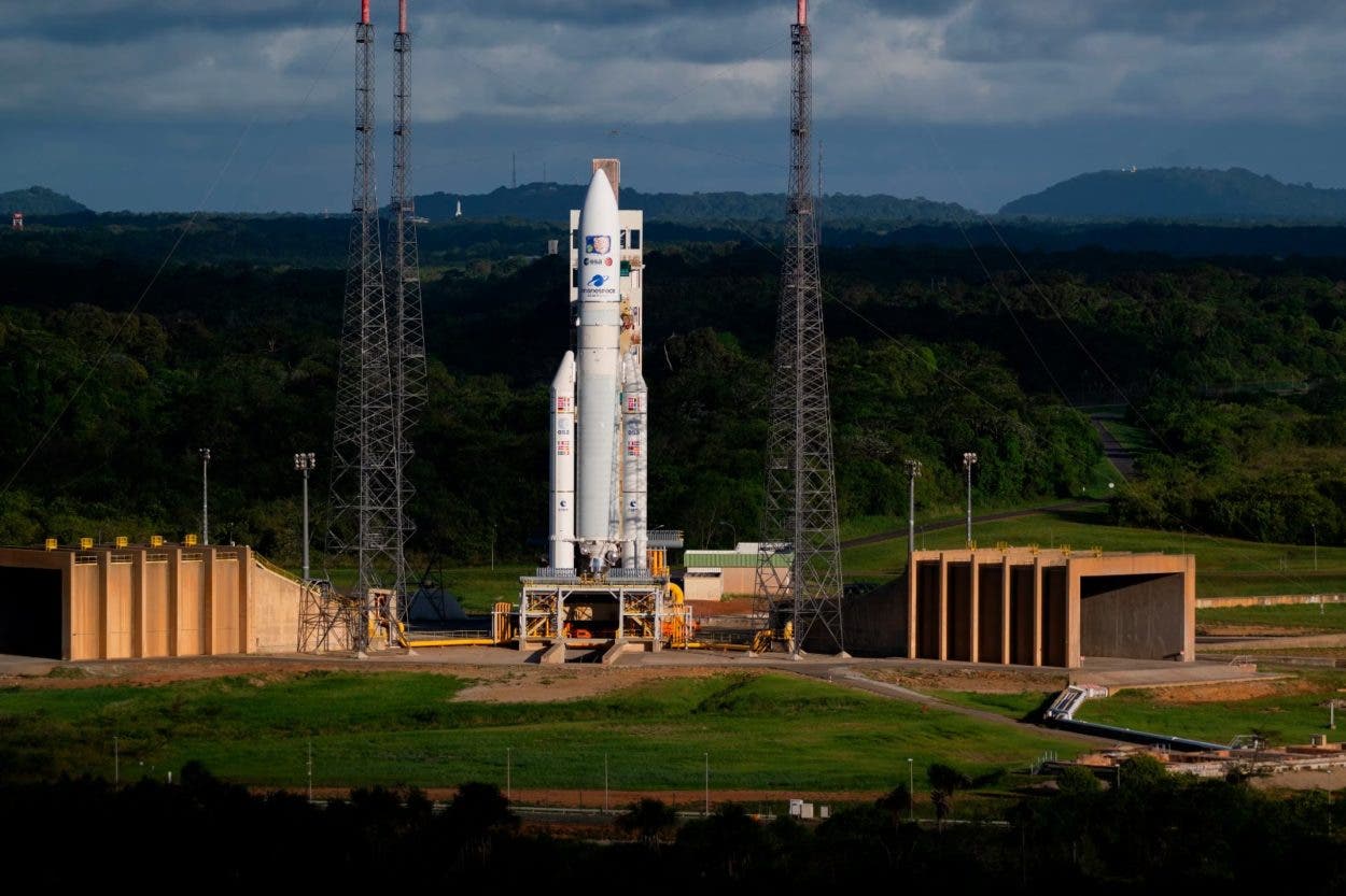 El cohete Ariane 5 realizó su último despegue, con dos satélites a bordo