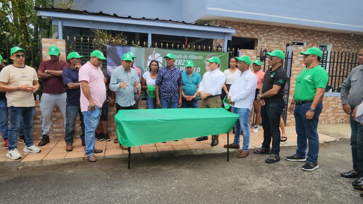 En PR la Fuerza del Pueblo juramenta miembros del PRM y PLD