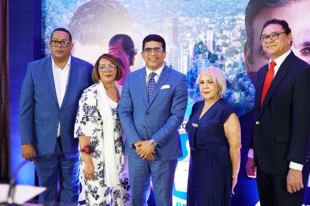 Sector externo celebra cena de recaudación de fondos a favor de candidatura "Dío Alcalde"