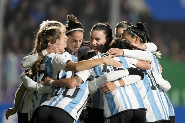 La selección argentina se prepara con vistas al duelo contra Sudáfrica