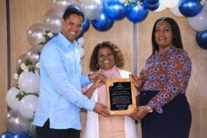 Regional 15 de Educación exalta magisterio nacional; reconoce labor