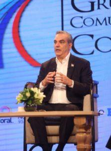 Abinader con Grupo Corripio