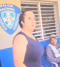 Alcaldesa de Guayabal agrede a un policía en pleno destacamento