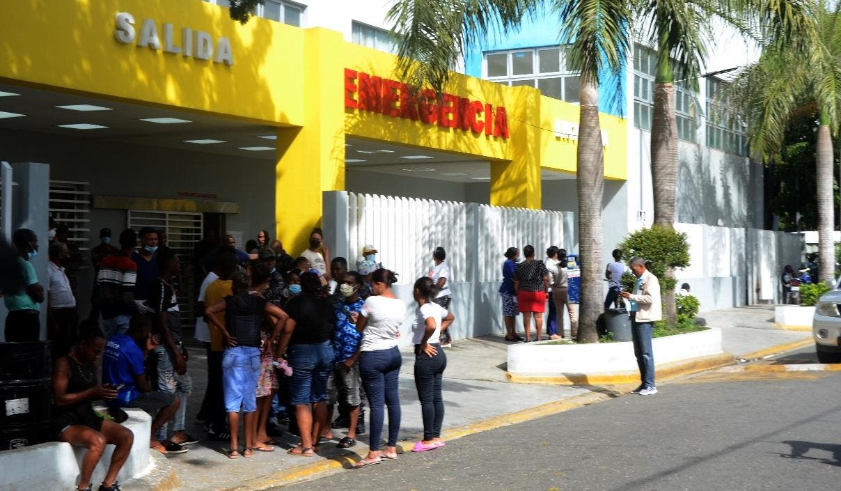 Suben a 28 muertos por explosión en San Cristóbal