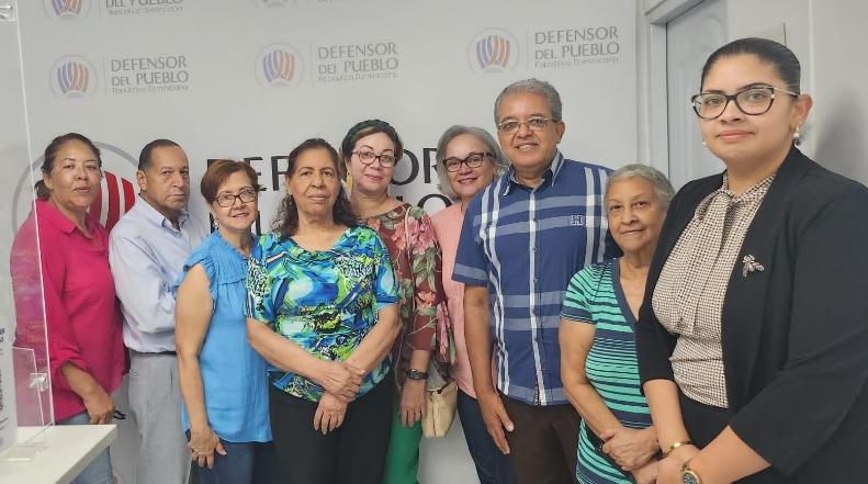 Solicitan trasladar tanques combustibles