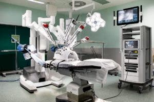 Acuerdan servicios médicos con robot