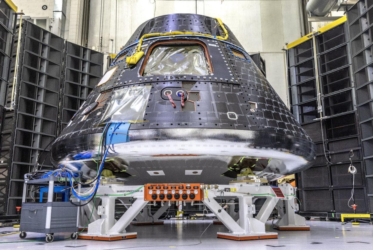 El jefe de la NASA: “Volvemos a la Luna después de medio siglo” para quedarnos