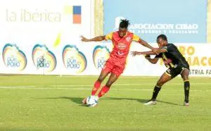Moca FC ganó en su casa e iguala el liderato de la Liguilla