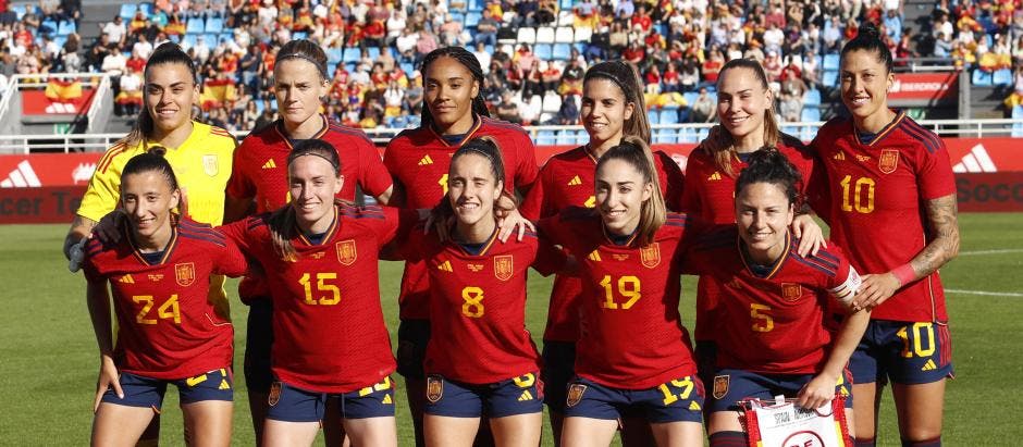 Felipe VI y Pedro Sánchez felicitan a selección española de fútbol, campeona del mundo