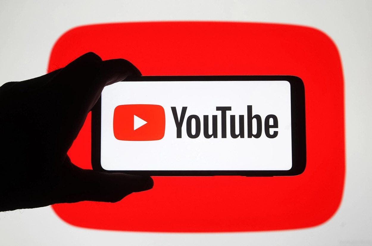 YouTube usa inteligencia artificial para resumir algunos de sus videos