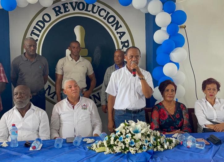 Realizan acto en Boca Chica en apoyo al presidente Abinader