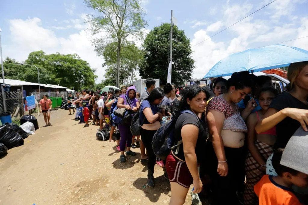 Ola migratoria en Centroamérica sobrepasa capacidades de entes humanitarios