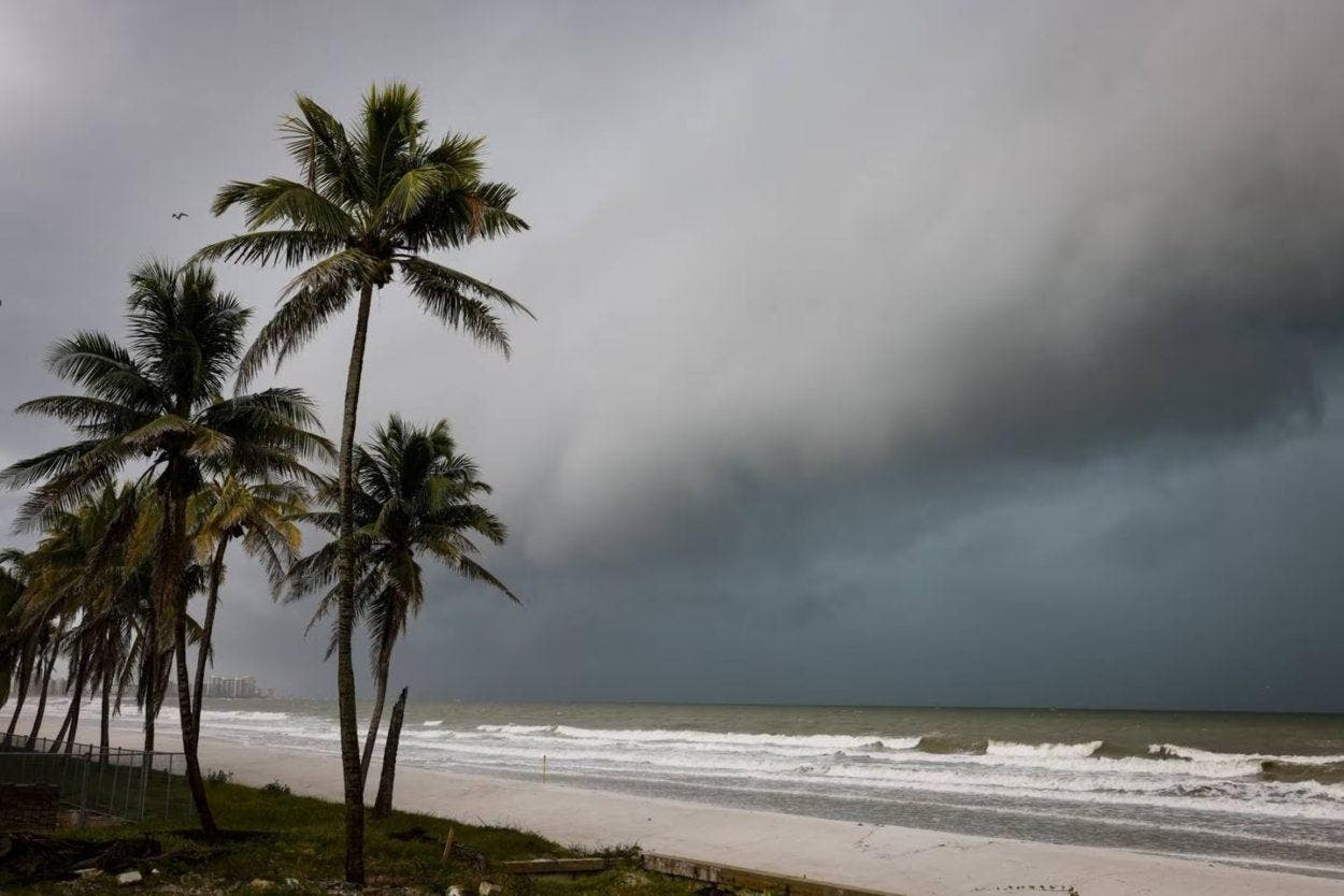 Idalia llegará como huracán categoría 4 a las costas de Florida